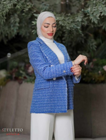 جاكيت نيلي مونس ابيض